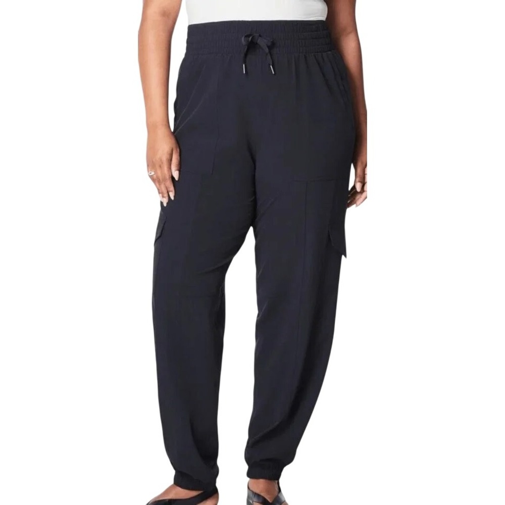 Spanx Out of Office Cargo Jogger Pants Womens Size Medium Black Stretch Casual